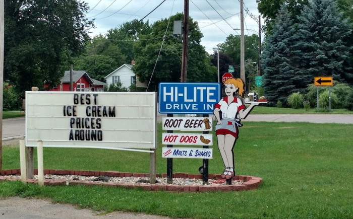 Hi-Lite Drive-In Restaurant - Photo From Web (newer photo)